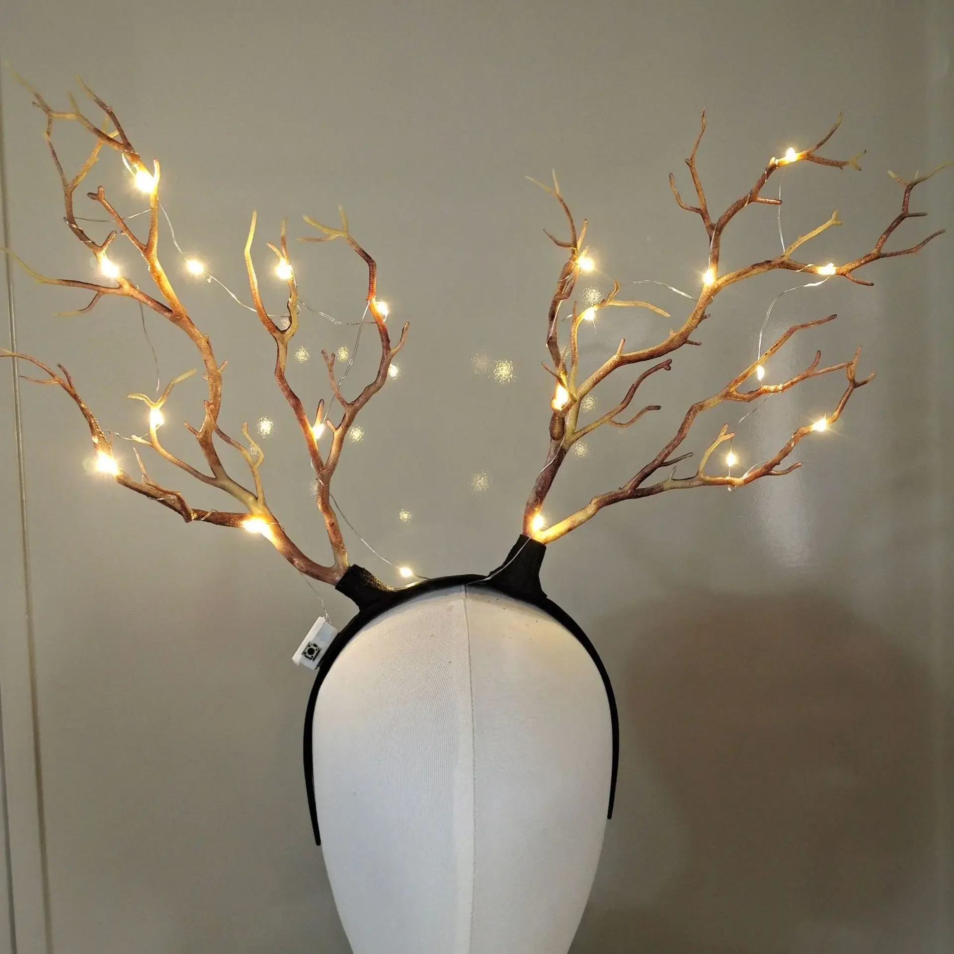 Women Girls Light Up Glowing R - Reindeer Antlers Headband recensie en prijs